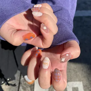 ネイル akari✨千葉駅 デザイン、メンズ🪐のネイルデザイン