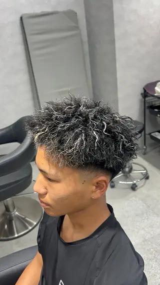 カラー パーマ メンズ 🔥メンズ特化🔥 フェード職人/匠翔のヘアスタイル