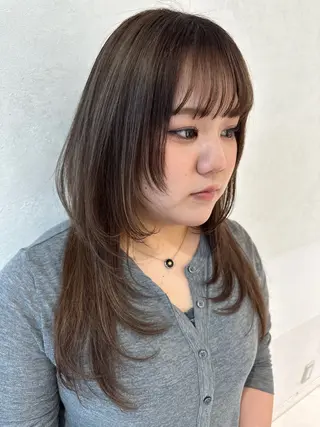 ロング 明日空きあり‼️ レイヤースタイル🩷のヘアスタイル
