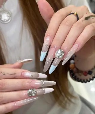 ネイル Luna Gladeのネイルデザイン