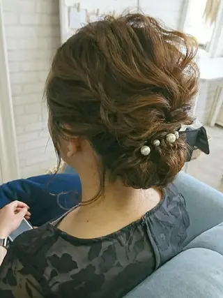 セミロング ヘアアレンジ 植田 真理のエステ・リラクイメージ