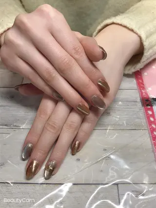 ネイル ✨アン ミユ✨のネイルデザイン