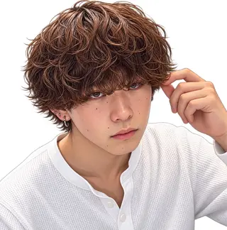 カラー パーマ メンズ fifth park 六反穂 龍介のヘアスタイル
