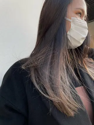 ロング カラー KYOKA .のヘアスタイル