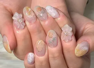 ネイル Nail&eye Belire 新宿のネイルデザイン