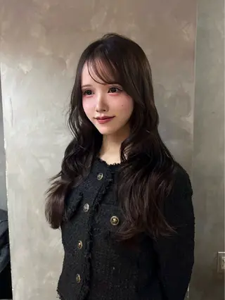 ロング カラー moe🎀 透明感♡似合わせのヘアスタイル