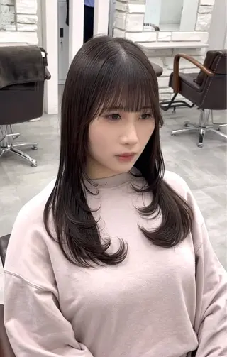 ロング カラー 天王寺韓国ヘア 小山歓実のヘアスタイル