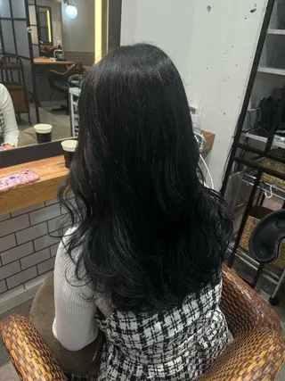 カラー red neo あいりのマツエク・マツパデザイン