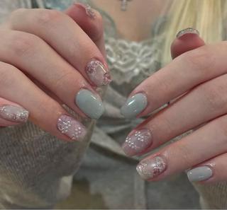 ネイル Elle. RIONのネイルデザイン