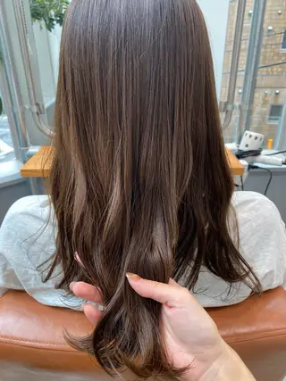 セミロング カラー 🌼ハイライト透明感 🌼maiのヘアスタイル