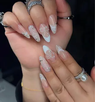 ネイル Julie Nail Hinのネイルデザイン