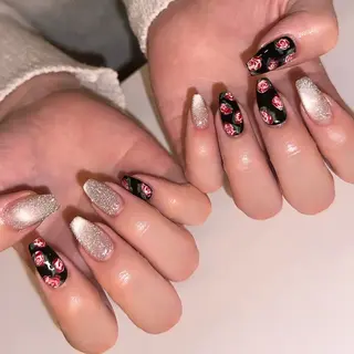 ミディアム 🦋Nail Amo🦋のネイルデザイン