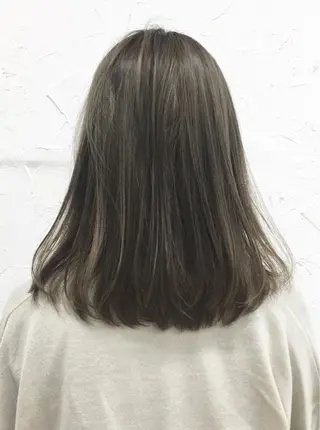ミディアム カラー 脱！黒髪 ダブルカラー【上野】のヘアスタイル