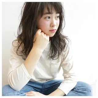 セミロング 市川 千夏のヘアスタイル