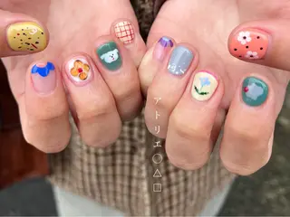 ネイル アトリエ ○△□のネイルデザイン