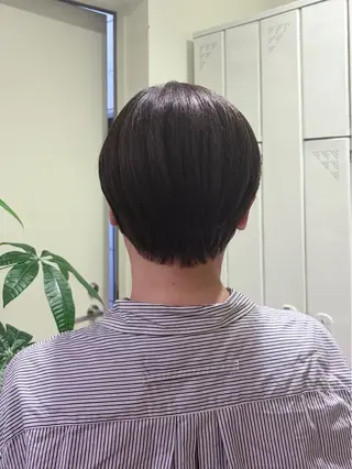 ショート カラー ショート/レイヤー/ 透明感カラー/サナのヘアスタイル
