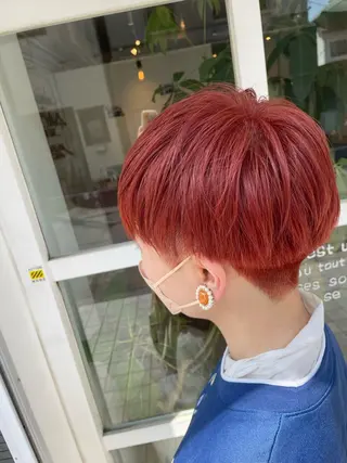 ショート カラー ヘアアレンジ 鴫原 亜弥のヘアスタイル