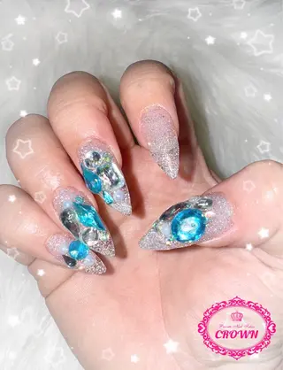 ネイル CROWN プライベートサロンのネイルデザイン