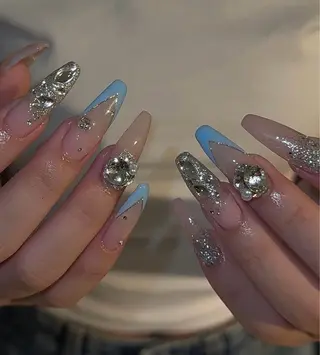 ネイル NiJi Nailsのネイルデザイン