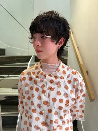 ショート パーマ 岡田 万侑のヘアスタイル