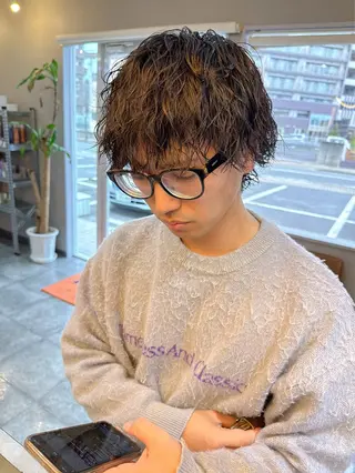 パーマ ハヤサカ マユキのヘアスタイル