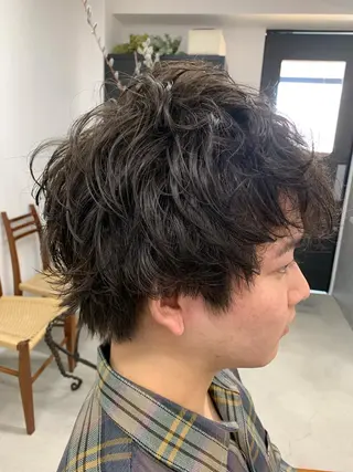 ショート パーマ メンズ 中村 靖彬のヘアスタイル