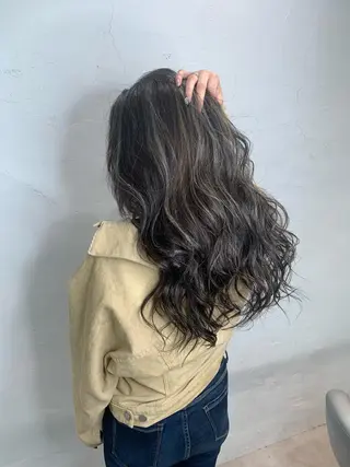 ロング カラー パーマ ヘアアレンジ メンズ まつげと眉 Meliaのマツエク・マツパデザイン