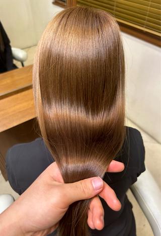 ロング カラー 平田 一成のヘアスタイル