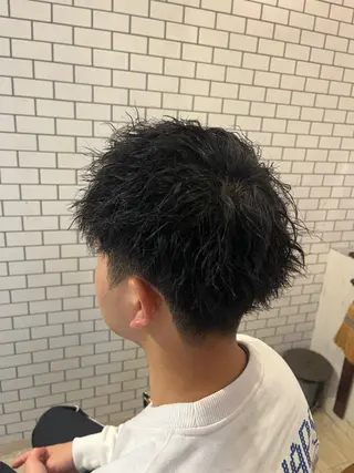 ミディアム クボタ マコトのヘアスタイル