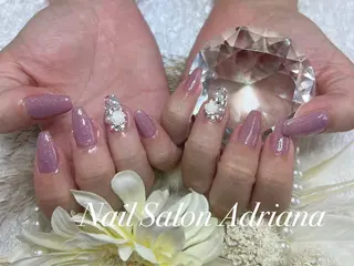 ネイル ADRIANA 大久保駅前徒歩2分のネイルデザイン
