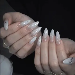 ネイル Julie NailSalonのネイルデザイン