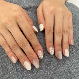 ネイル LUCULIA銀座 西山のネイルデザイン