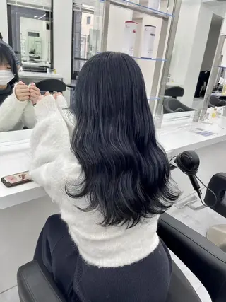 カラー 韓国× ベージュ特化🤎のヘアスタイル
