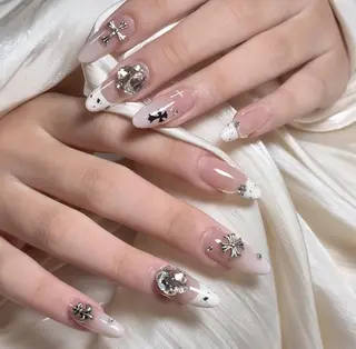 ネイル Molly _nailのネイルデザイン