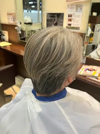 ショート BENI鈎取 kanakoのヘアスタイル