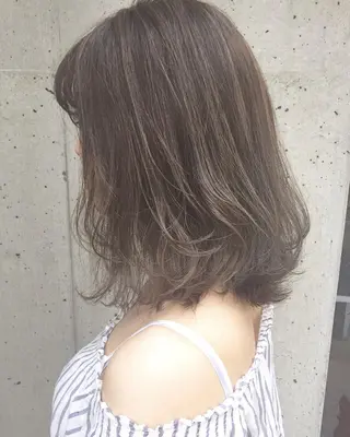 ミディアム カラー パーマ ヘアアレンジ メンズ キッズ ネイル マツエク・マツパ レイヤーカット✂️ 艶髪/小田部慎也のヘアスタイル