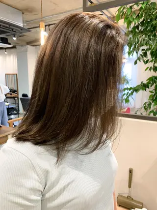 セミロング カラー ブリーチなしカラー 🌿脇黒丸 彩のヘアスタイル