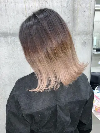 ミディアム 山田 絵里菜のヘアスタイル