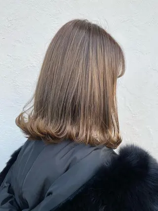 ミディアム トップスタイリスト/ アユミのヘアスタイル