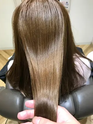 ロング 髪の再生請負人 矢野雄三のヘアスタイル