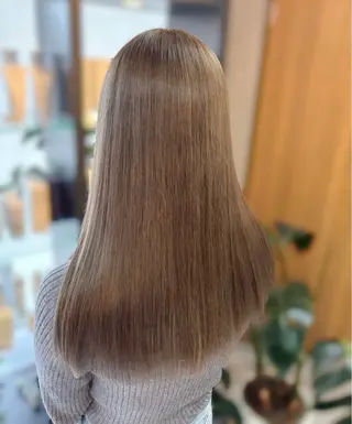 ロング arika ninaのヘアスタイル