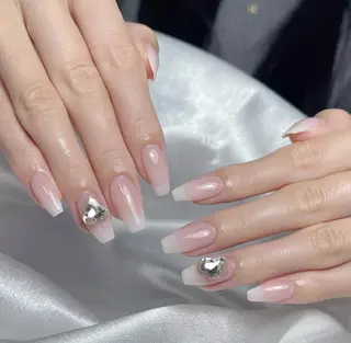 セミロング 波 なみのネイルデザイン