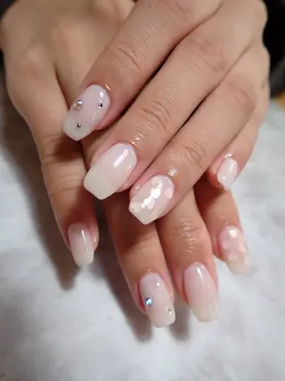 ネイル Nailsalon C.U.Eのネイルデザイン