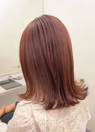 ミディアム カラー ヘアアレンジ 李奈🌼レイヤー/ 透明感ブリーチカラーのヘアスタイル