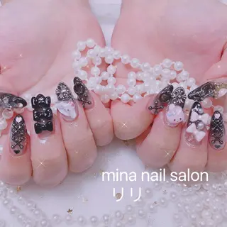ネイル リリ 奈🎀のネイルデザイン