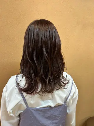 セミロング i sのヘアスタイル