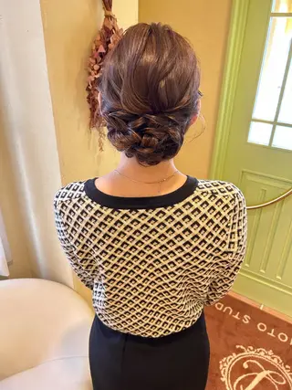 ロング ヘアアレンジ タニモト ユイのヘアスタイル