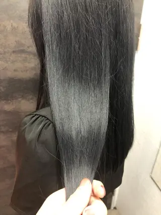 ロング カラー レイヤー×透明感 Tatsuya💫のヘアスタイル
