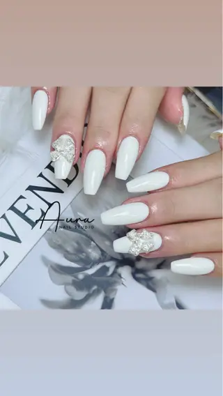 ネイル Aura Nail Studioのネイルデザイン