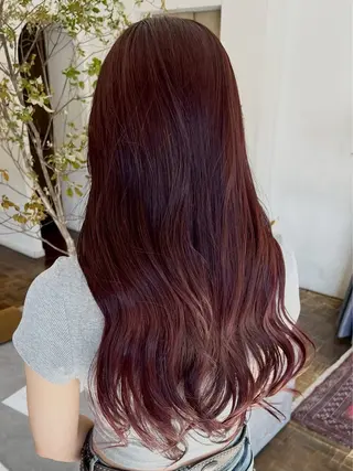 ロング カラー 森 彩夏のヘアスタイル